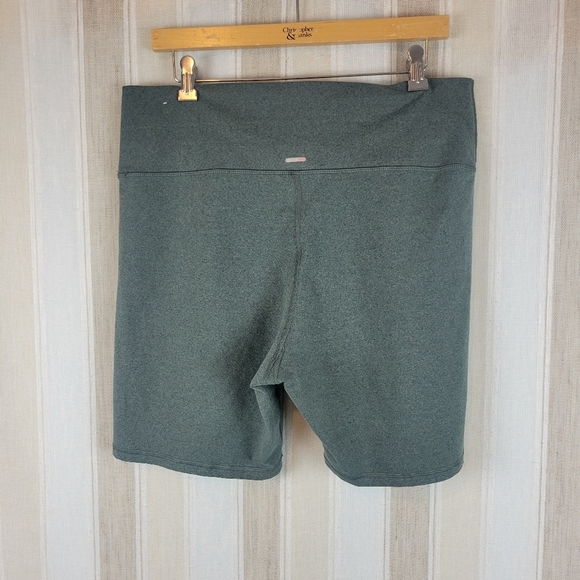 Aerie Chill Play‎ Move Biker Shorts Green Size XXL Extra Extra Large - Picture 12 of 12